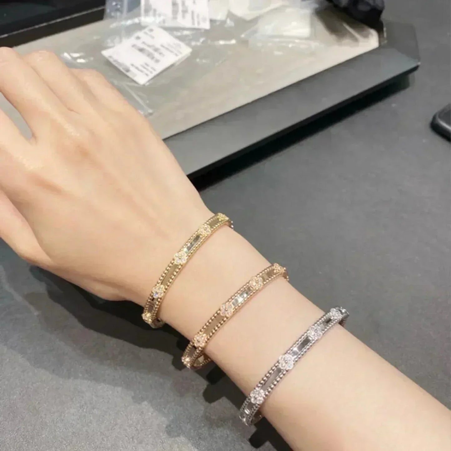 [LUXE] CLOVER BRACELET 4MM DIAMONDS