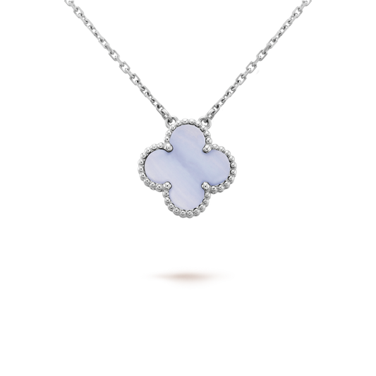 [LUXE] CLOVER 15MM BLUE CHALCEDONY NECKLACE SILVER