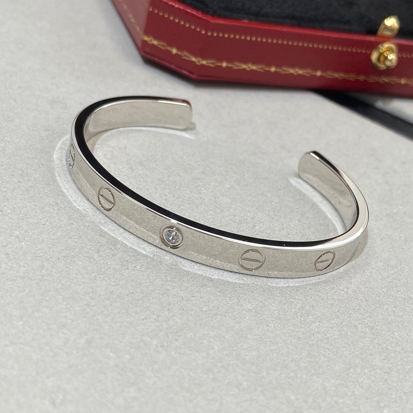 [LUXE]LOVE BRACELET 6.1MM 1 DIAMOND OPEN CUFF