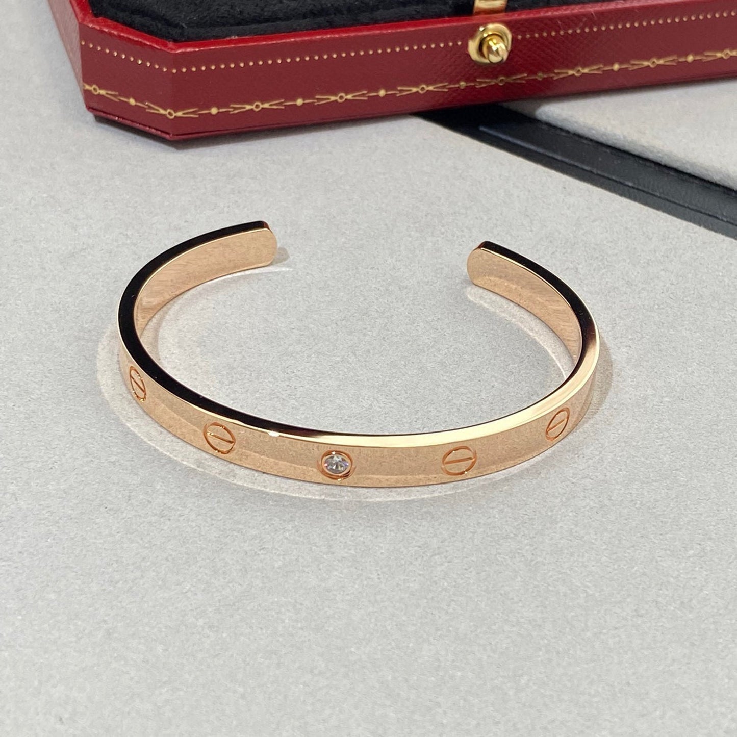 [LUXE]LOVE BRACELET 6.1MM 1 DIAMOND OPEN CUFF