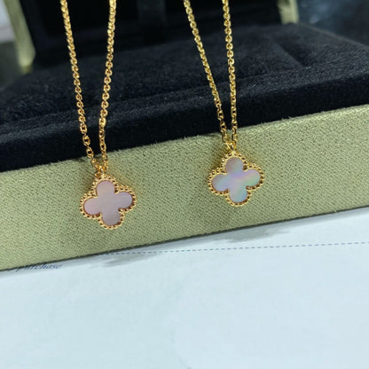 [LUXE] CLOVER 15MM PINK MOTHER-OF-PEARL SINGLE FLOWER NECKLACE