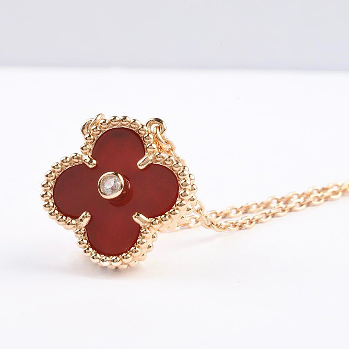 [LUXE] CLOVER 15MM DIAMOND CARNELIAN NECKLACE