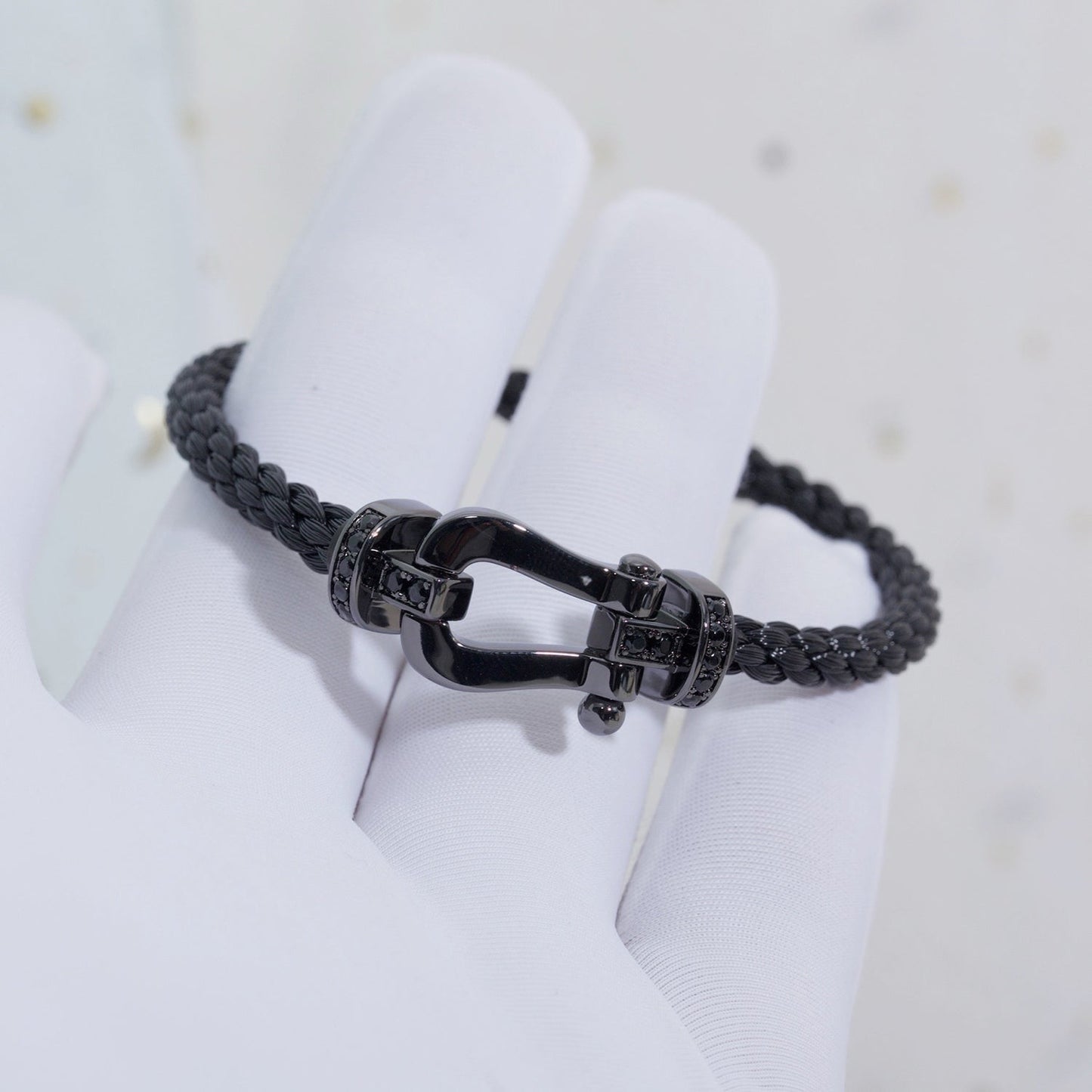 [LUXE]FORCE LARGE SERIES HORSESHOE BLACK SAMURAI BRACELET