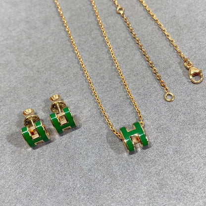 [LUXE]POP H GREEN NECKLACE SILVER AND GOLD