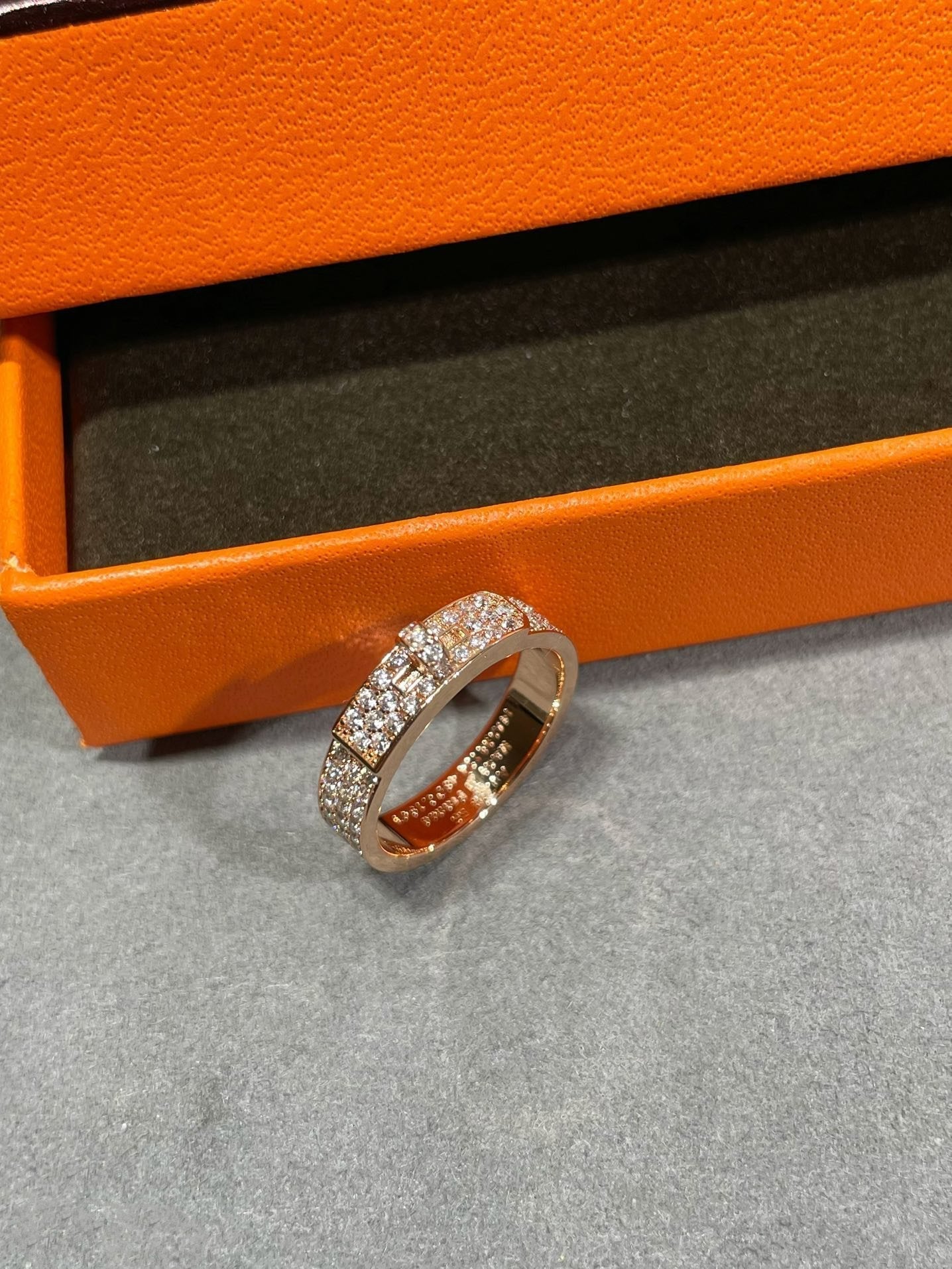 [LUXE]KELLY PINK GOLD DIAMOND RING