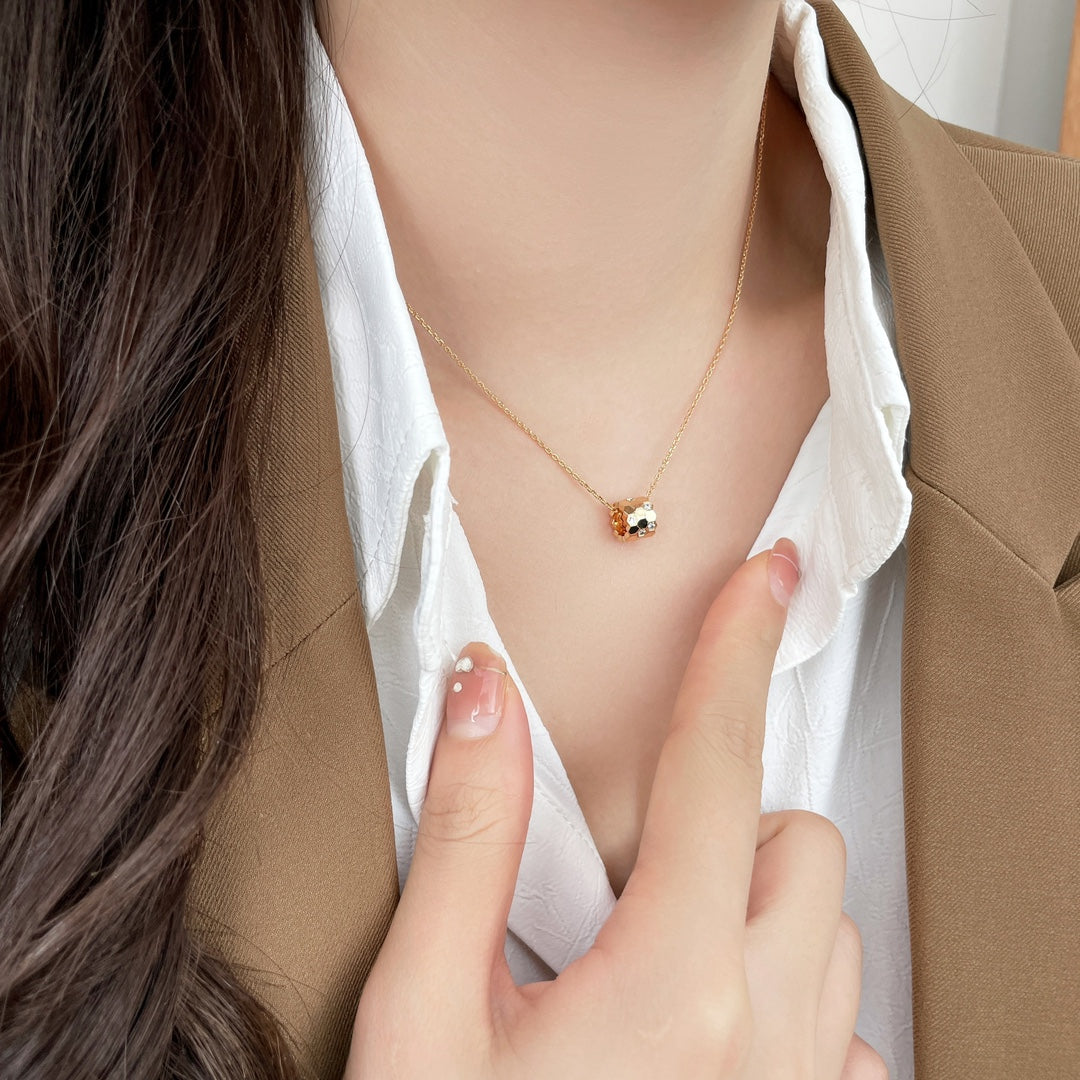 [LUXE]BEE MINI PEDANT DIAMOND NECKLACE