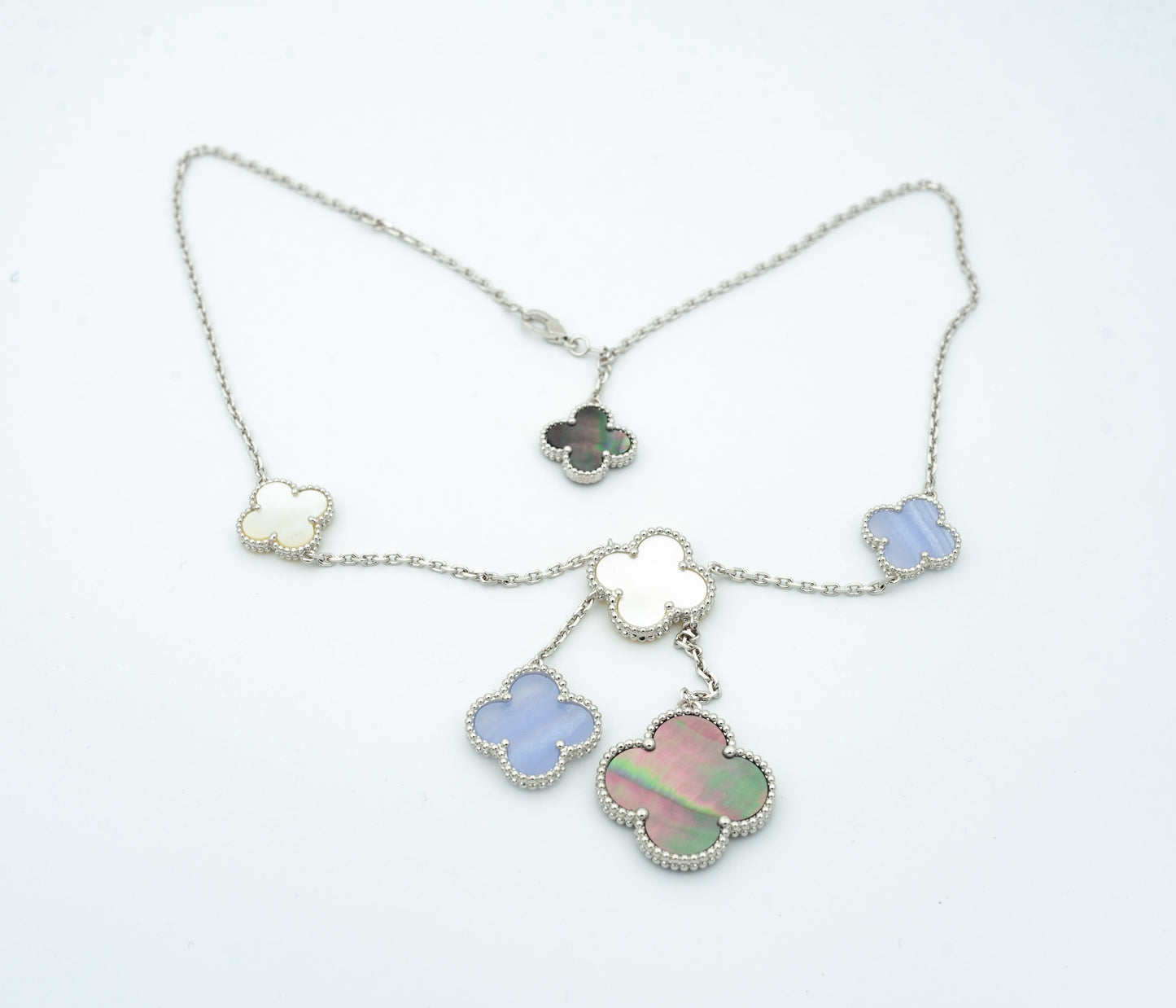 [LUXE] CLOVER MOP CHALCEDONY NECKLACE SILVER 6 MOTIF