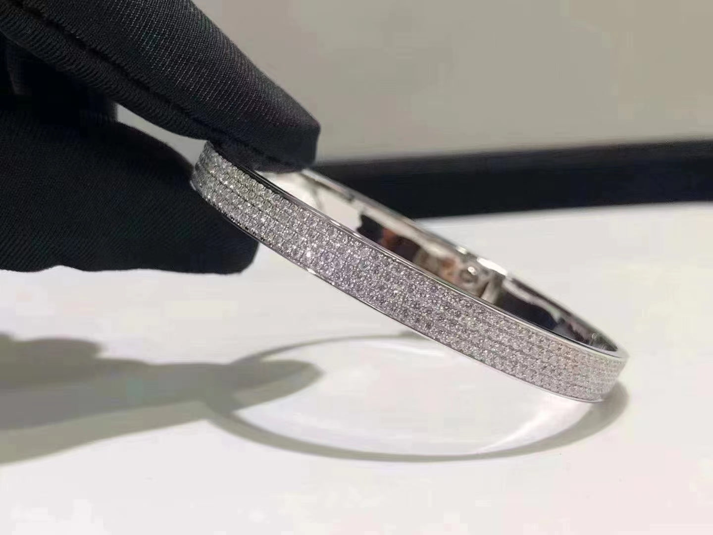 [LUXE]HM KELLY BRACELET IN SILVER AND FULL PAVE DIAMOND