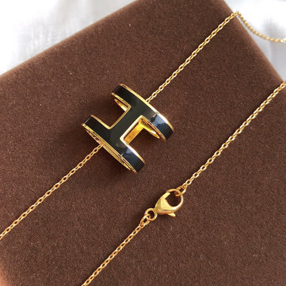 [LUXE]HM CLIC BLACK ENAMEL GOLD NECKLACE