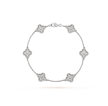 [LUXE] CLOVER 6 MOTIF SILVER DIAMOND BRACELET