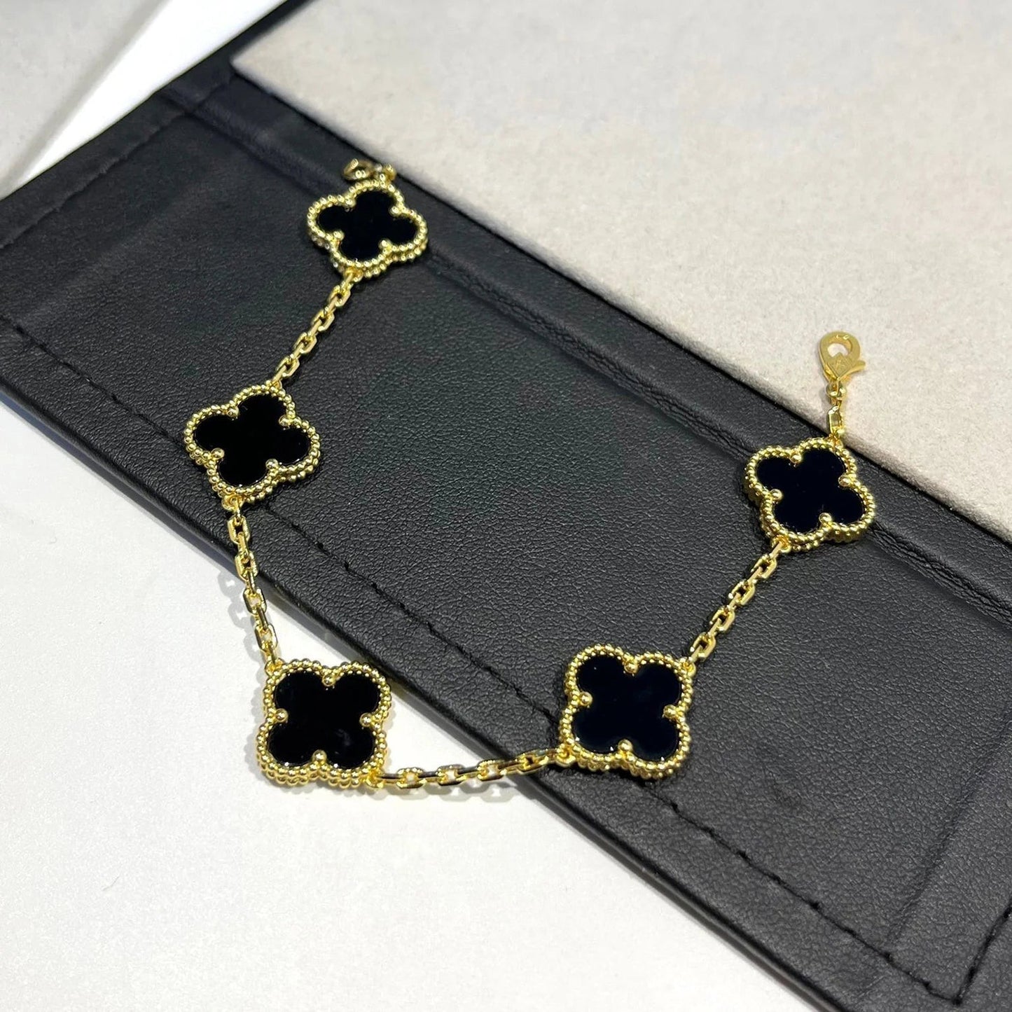 [LUXE] CLOVER  5 MOTIFS BLACK ONYX BRACELET