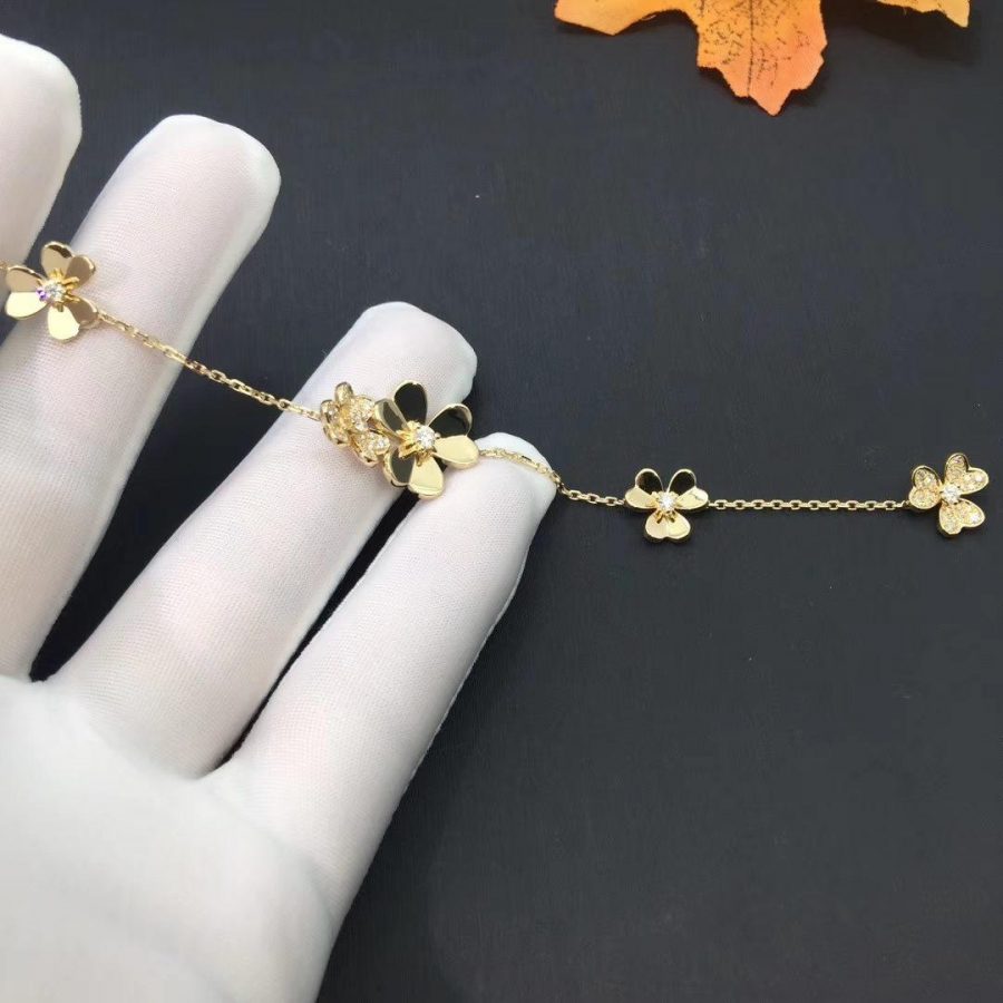 [LUXE] FRIVOLE GOLD 5 FLOWERS BRACELET