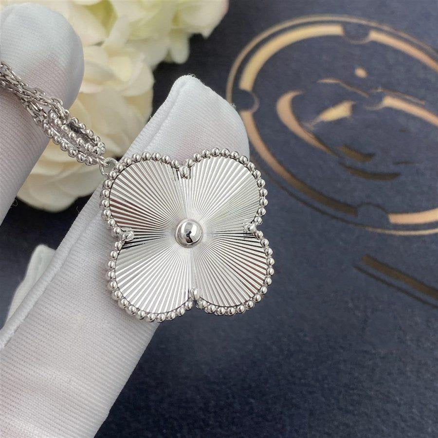 [LUXE] CLOVER 25MM SILVER BIG CLOVER NECKLACE