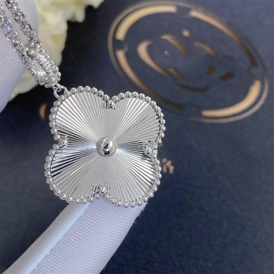 [LUXE] CLOVER 25MM SILVER BIG CLOVER NECKLACE