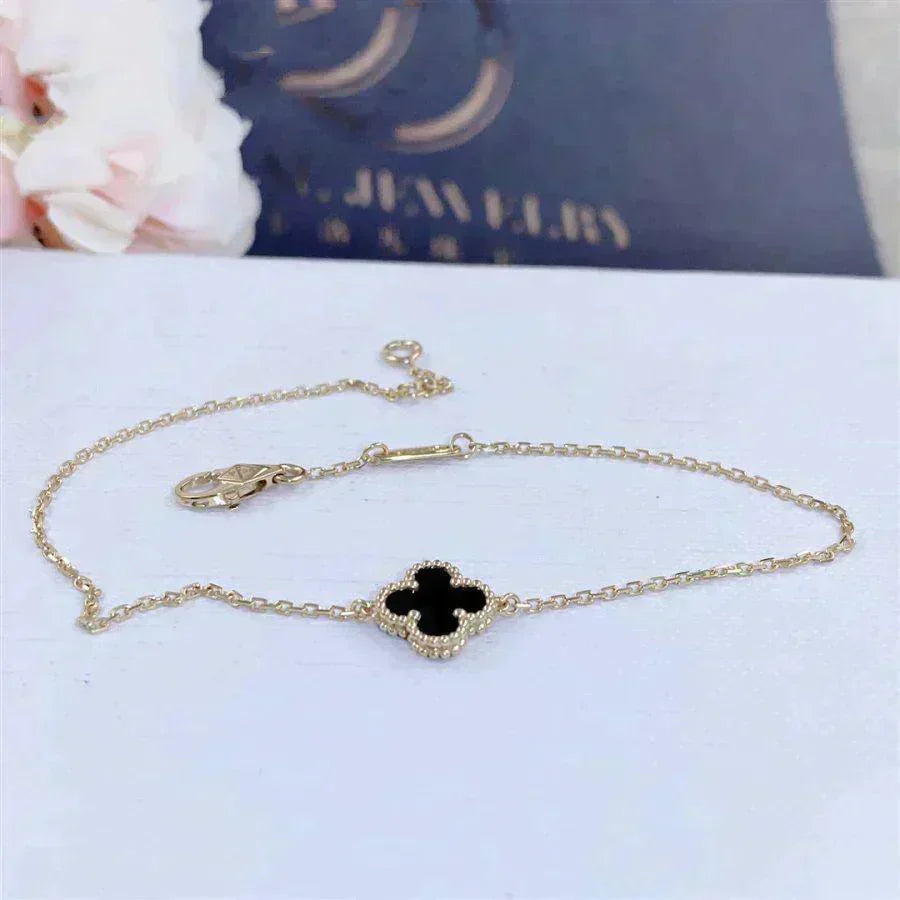 [LUXE] CLOVER ONYX SINGLE FLOWER BRACELET